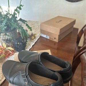 Black slip on Clark’s